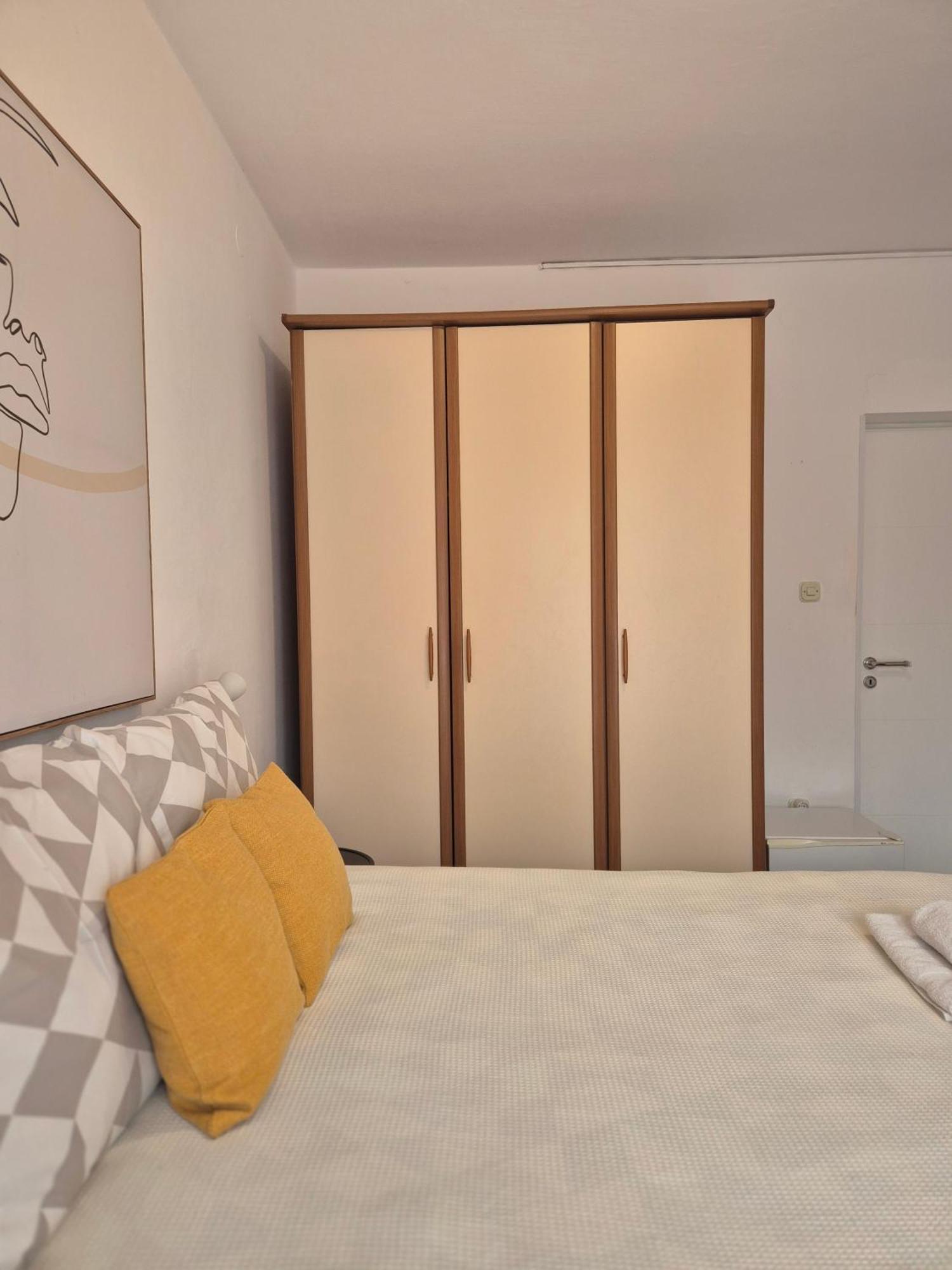Apartments & Rooms Ivana โรวีน ห้อง รูปภาพ